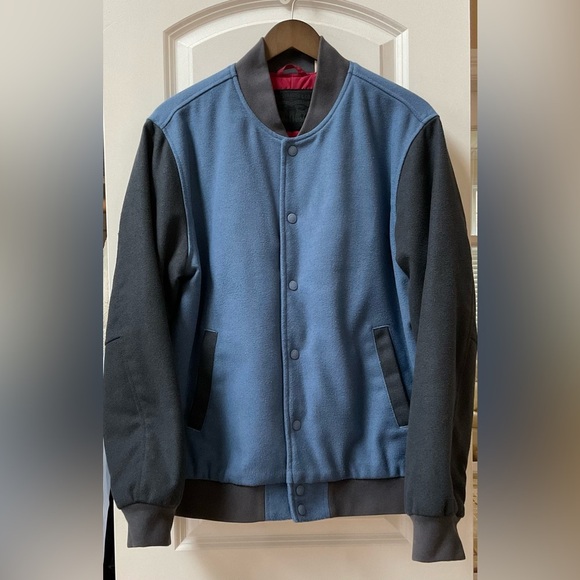 Levi’s Varsity Jacket - Picture 1 of 7